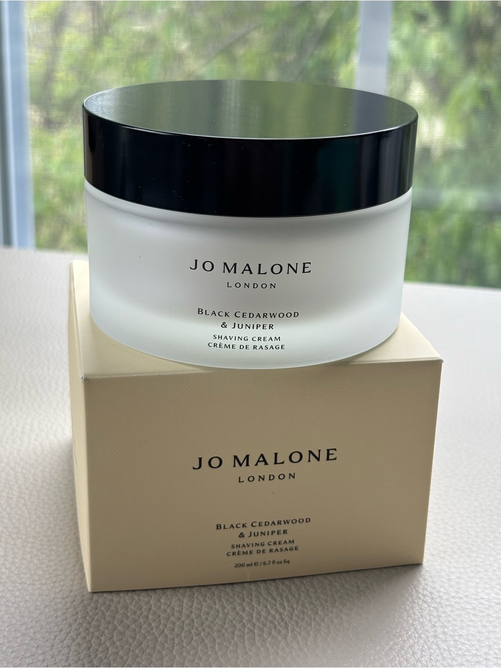 Jo Malone Black Cedarwood & Juniper Shaving Cream（brand new in box )